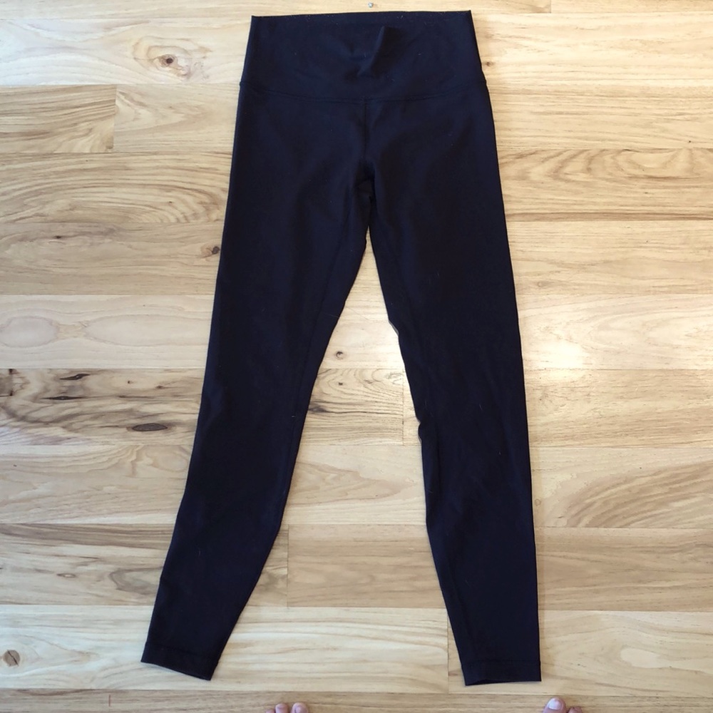 Black lululemon leggings. 28” size 4